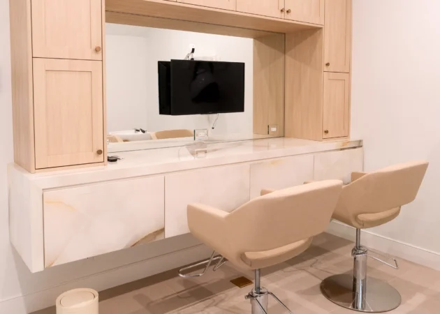 Vanity station with wall cabinets, Bel Air Project by Home Deco