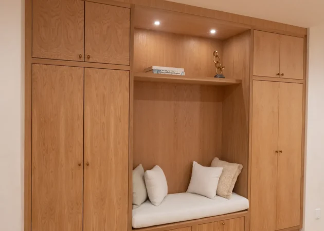 Bedroom built-in wardrobe with window seat, Dickens Project by Home Deco