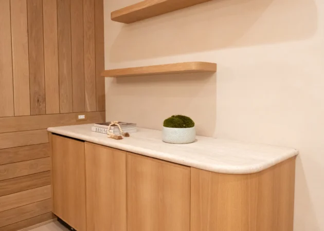 Curved wood cabinet with floating shelves, Dickens Project by Home Deco