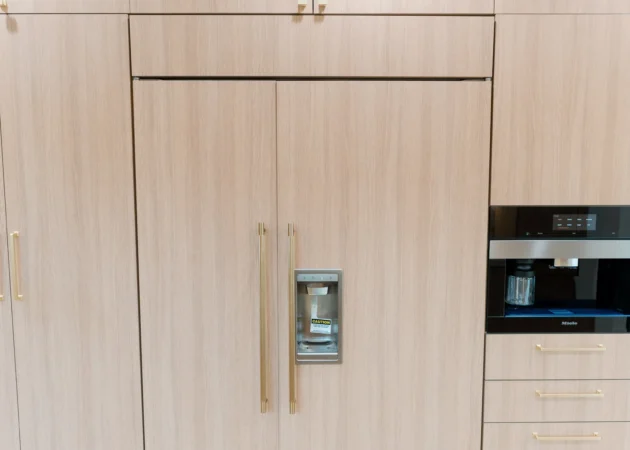 Paneled refrigerator and oven wall, Wilson Project by Home Deco